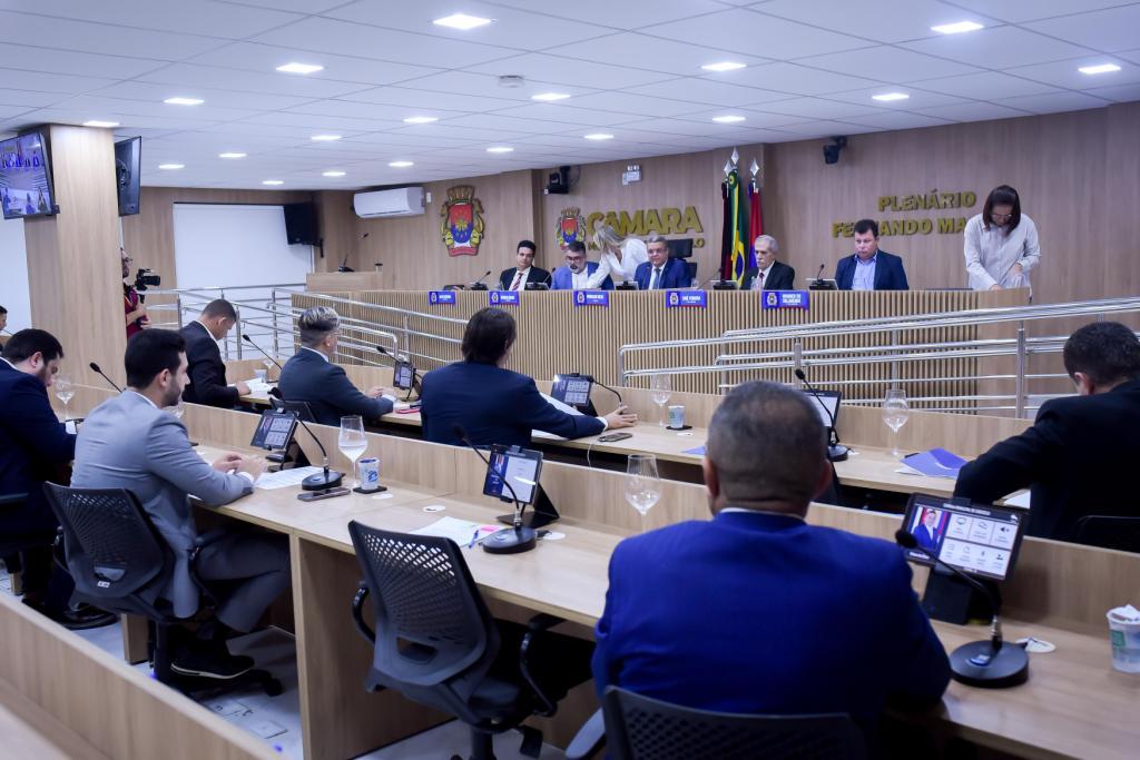 Câmara de Cabedelo paga primeira parcela do 13° salário nesta sexta-feira (27)