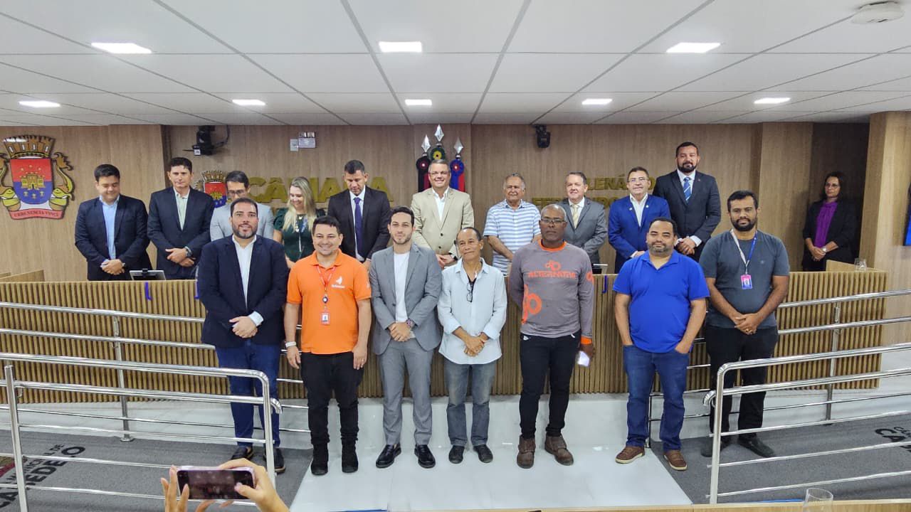 Câmara de Cabedelo realiza sessão especial para debater problemática e perigo da fiação excedente em Cabedelo